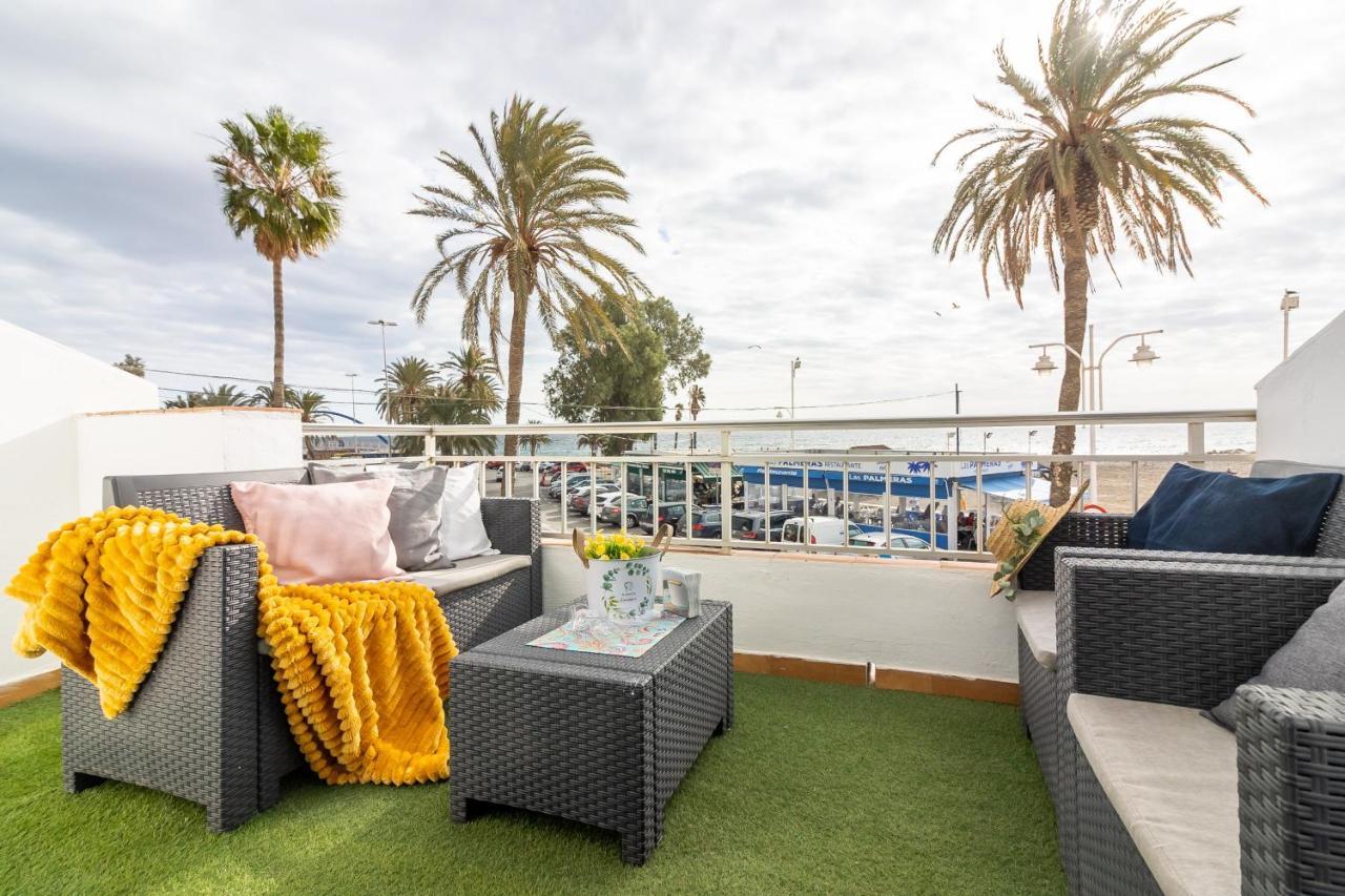 Sea & Wave Pedregalejo Beach Apartment Malaga Exterior photo