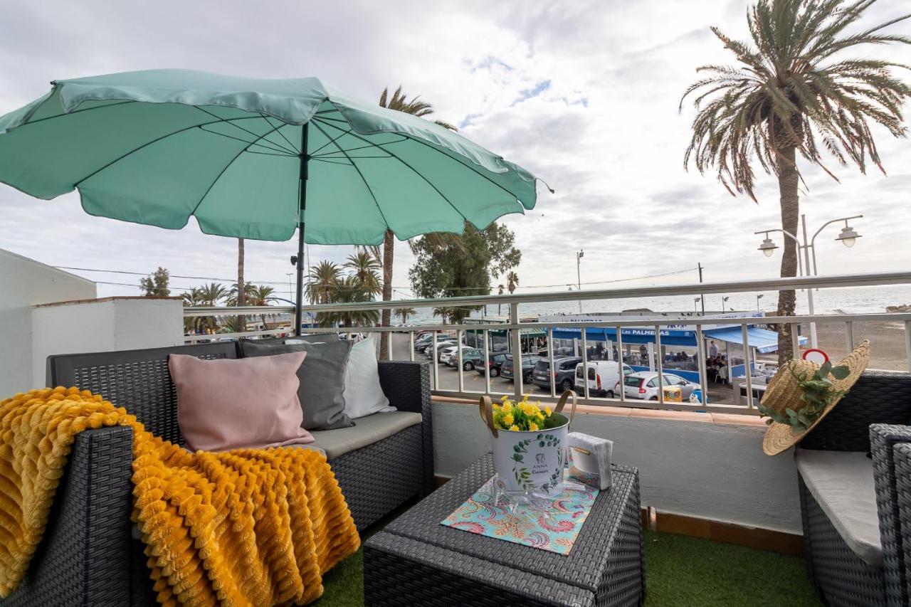 Sea & Wave Pedregalejo Beach Apartment Malaga Exterior photo